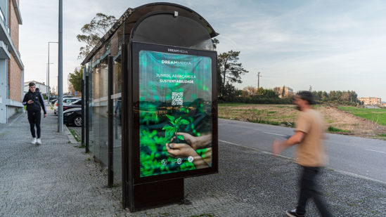 Foto face Maia (mu4896)